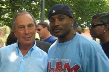 Mayor Bloomberg with Thomas in 2009
